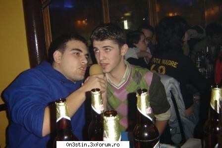 s-a dat liber poze!!! printre putinele distractii care mai permit... asta vada m-am lasat nici